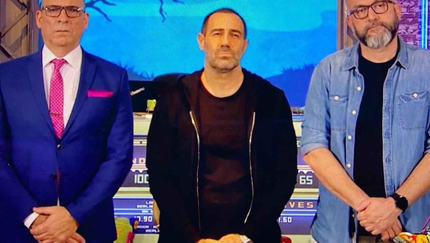 Ράδιο Αρβύλα: Πρεμιέρα με τα... γενέθλια του Άδωνι Γεωργιάδη