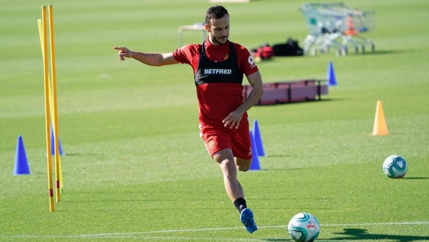 Αγνωστος και άπειρος ο Γιόαν Σάστρε, αλλά ﻿διψασμένος και επιλογή Μπότο