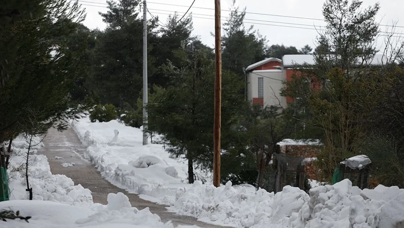 Τι είναι ο πολικός αεροχείμαρρος που θα σαρώσει τη Βόρεια Ελλάδα το Σαββατοκύριακο
