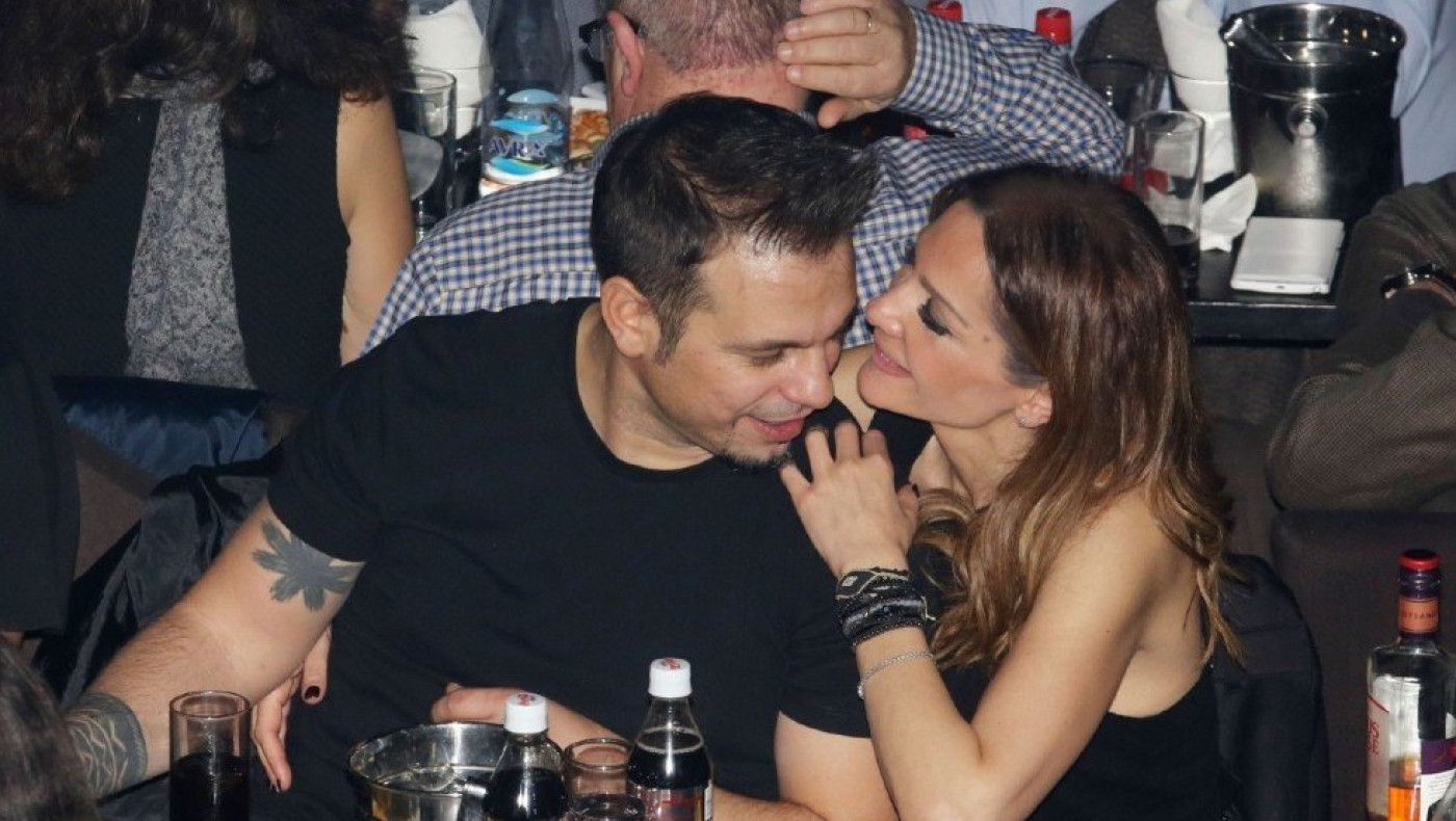 Πώς περνάει τη ζωή του μετά το διαζύγιο με τη Βανδή ο Ντέμης