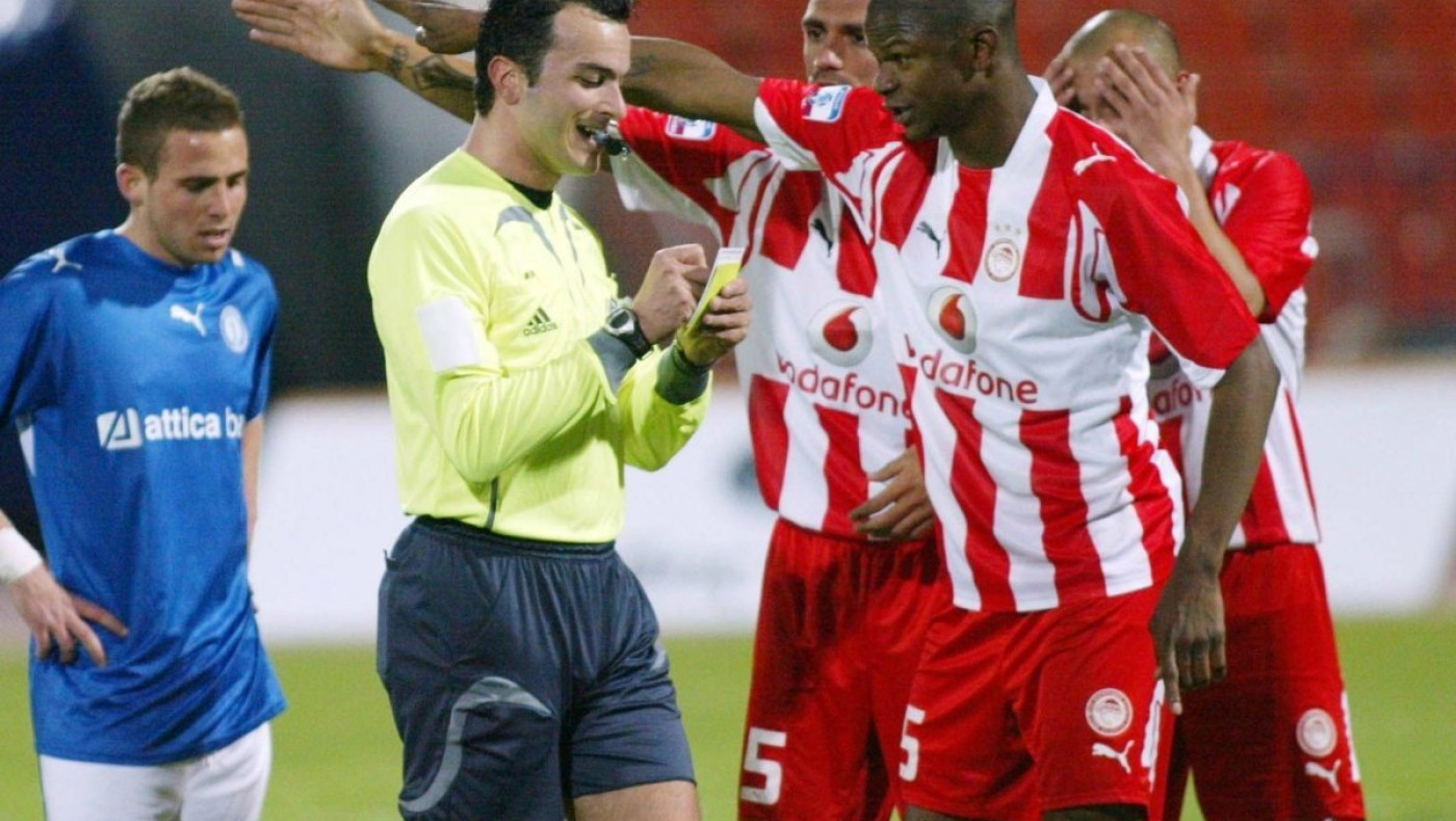 Σταυρίδης κατά Κλάτενμπεργκ: «Είναι...μπιφτεκάς, δείχνει συμπάθεια στον Ολυμπιακό»