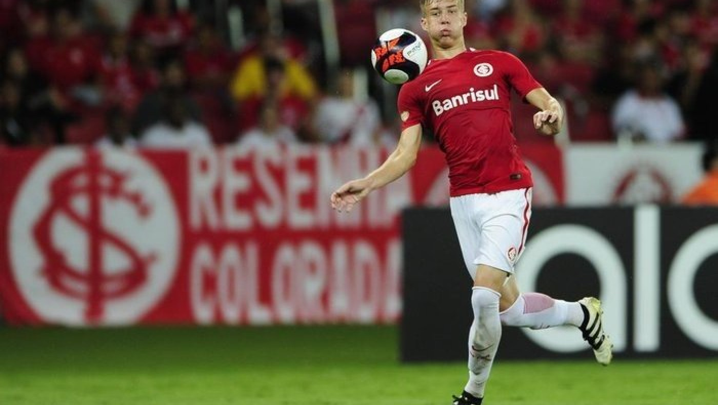 Ούρλιαζε από τους πόνους και αποχώρησε ο Σάρλες Μάτος της Μίντιλαντ