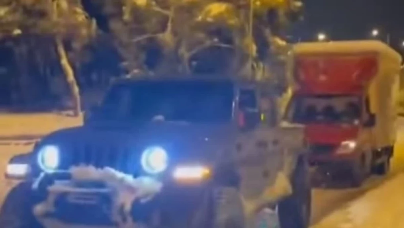 Ο Μπουρούσης βοήθησε τους εγκλωβισμένους, ρυμουλκώντας αυτοκίνητα