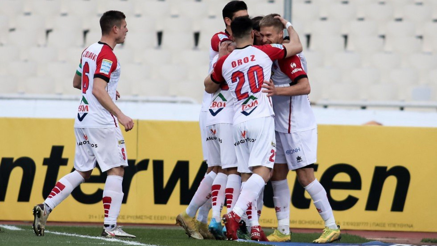 Εμφατικό διπλό του Βόλου επί της ΑΕΚ, ελπίδες για πλέι οφ