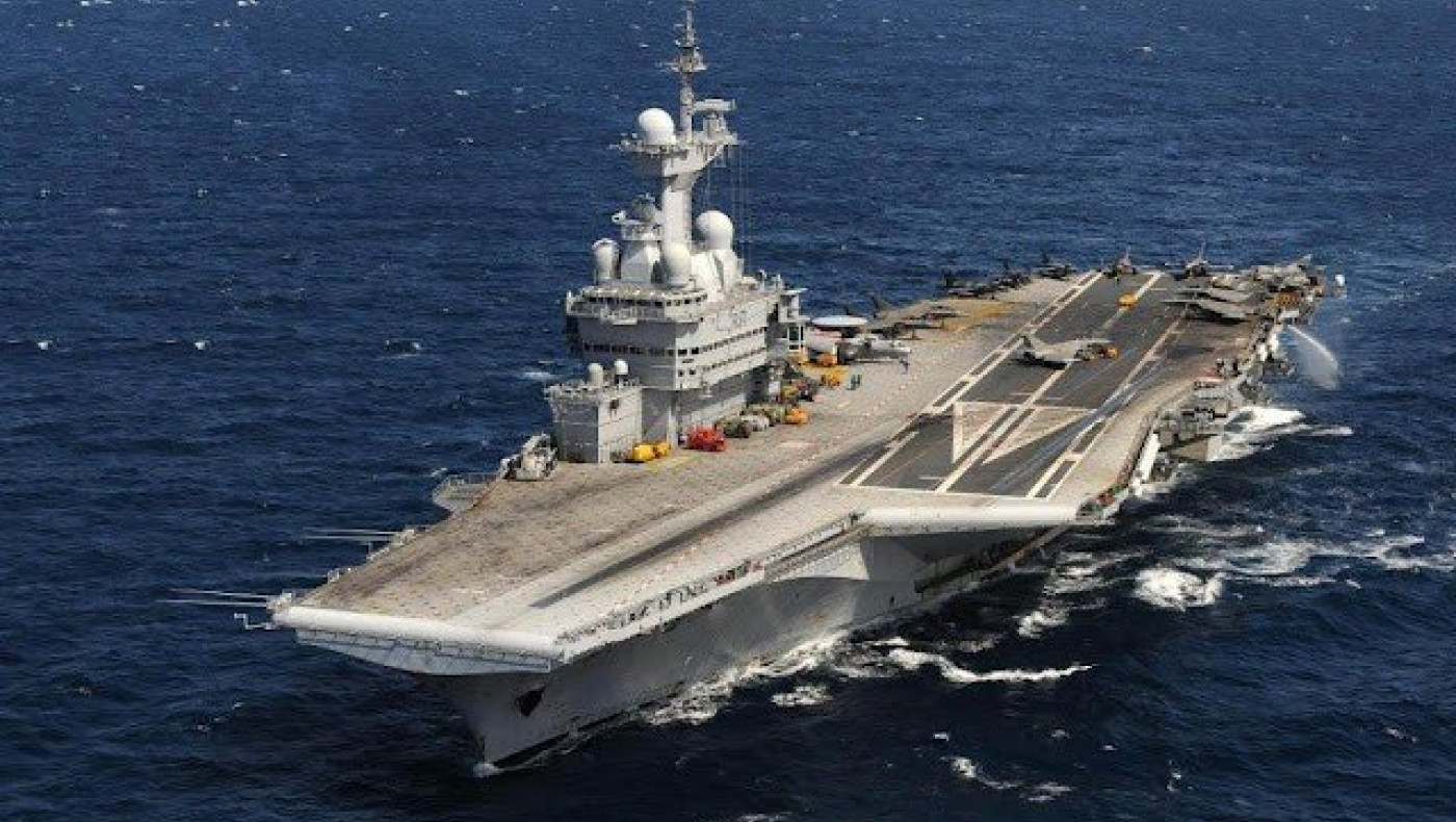 Το γαλλικό αεροπλανοφόρο Charles de Gaulle απέπλευσε για την Α. Μεσόγειο, Θα «ξεμουδιάσουν» τα ελληνικά Rafale