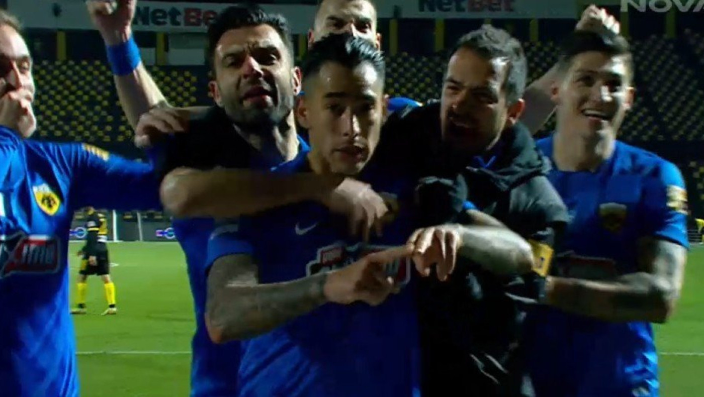 Πιέζεται για «συγγνώμη» ο Τζαβέλλας, αντιδράσεις κι από φίλους της ΑΕΚ