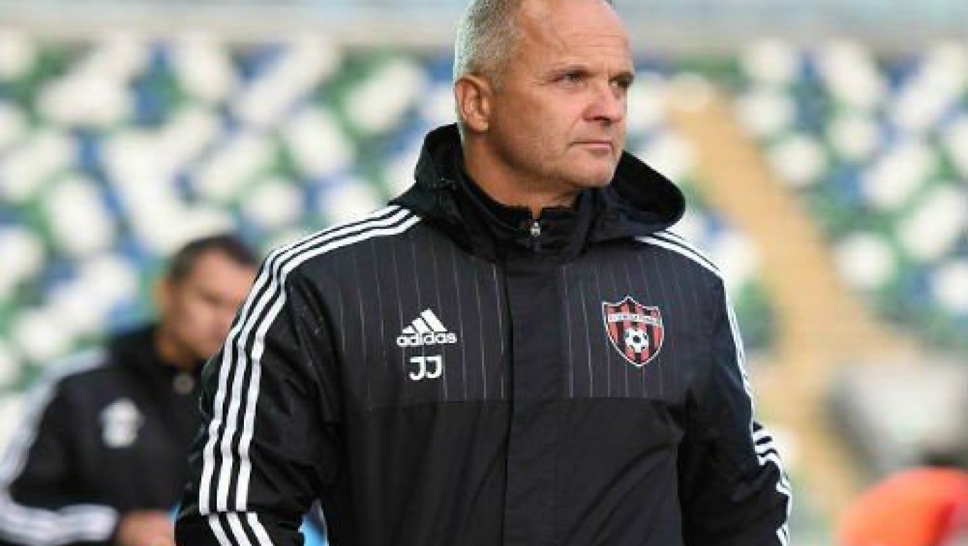 «Δεν είμαστε φαβορί»