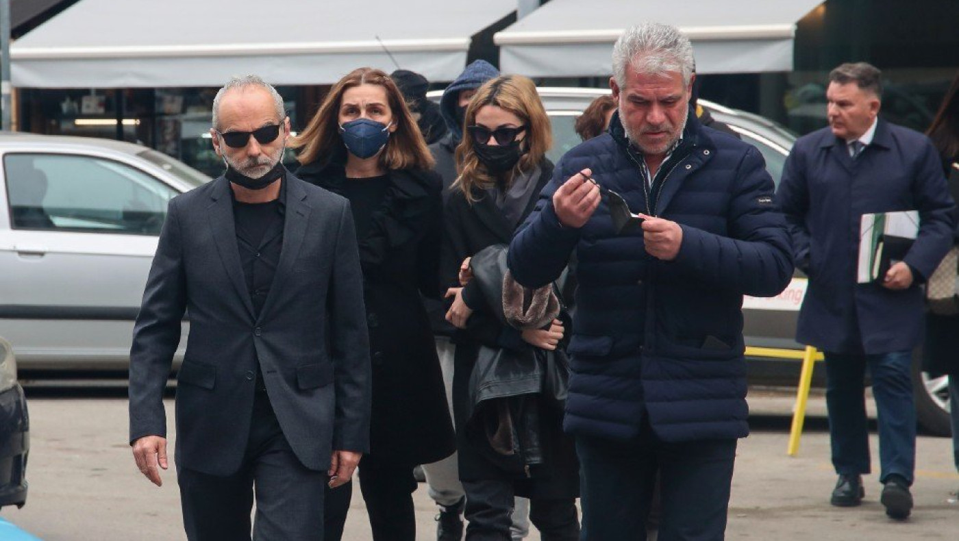 Δολοφονία Άλκη: Δεν δέχεται καμία επαφή με τους δράστες η μητέρα του 19χρονου