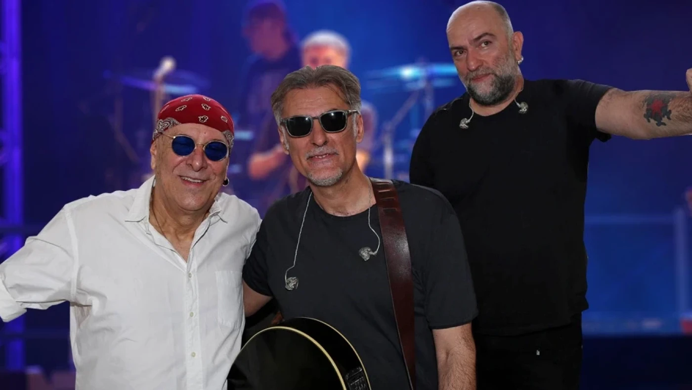 Πυξ Λαξ για Γιαννόπουλο και υπόθεση παιδοφιλίας: «Δεν έχουμε επαφή μαζί του»