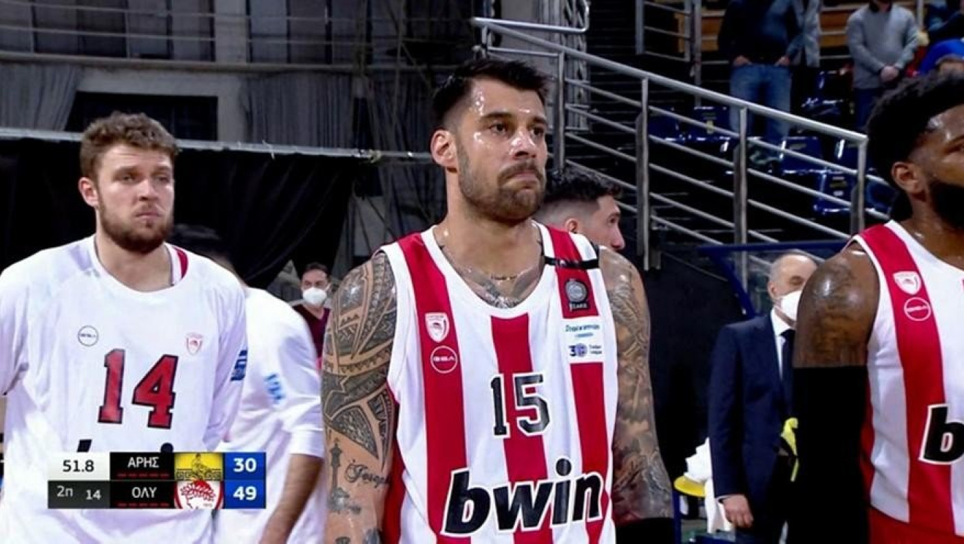 Άρης-Ολυμπιακός για τον Άλκη: Βούρκωσε ο Πρίντεζης