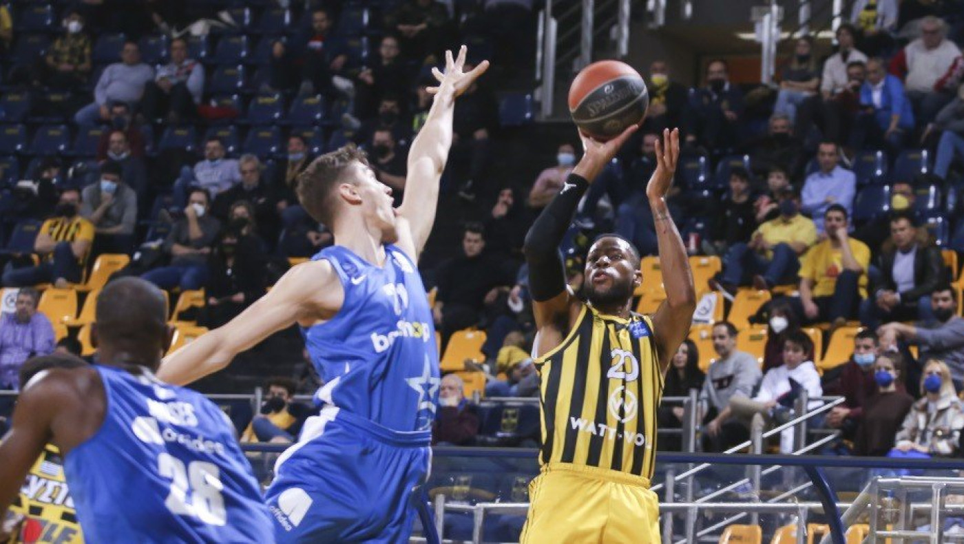 Τρομερή ανατροπή στο τέλος και νίκη-ανάσα για τον Άρη