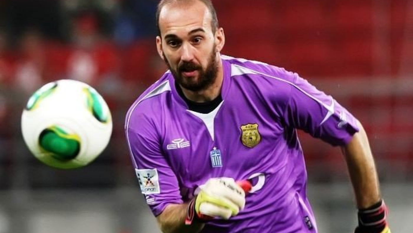 Αθανασίου για το χατ τρικ: «Είναι συν για έναν τερματοφύλακα να εκτελεί τα πέναλτι»