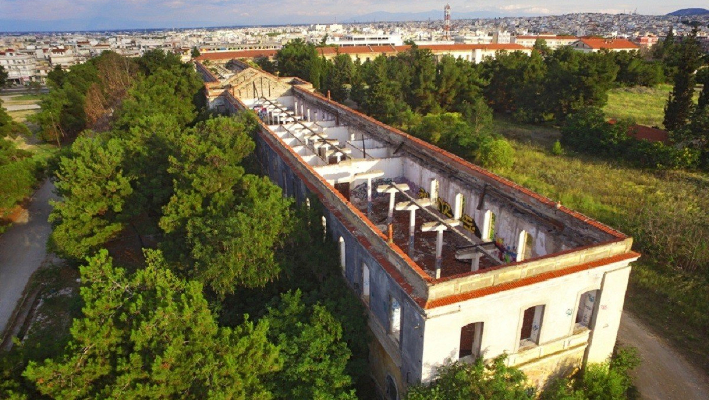 Θεσσαλονίκη: Βρέθηκαν στοιχεία αμιάντου στο πρώην στρατόπεδο Παύλου Μελά
