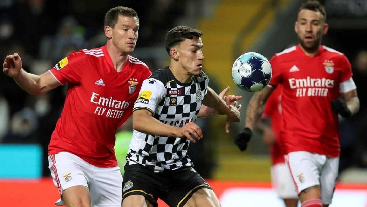 Κατέρρευσε και… καταστράφηκε η Μπενφίκα