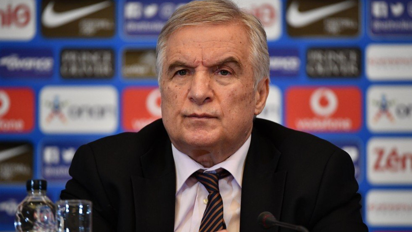 Πρόταση-βόμβα του Δημητρίου: «Τέσσερις Έλληνες σε κάθε 11άδα»