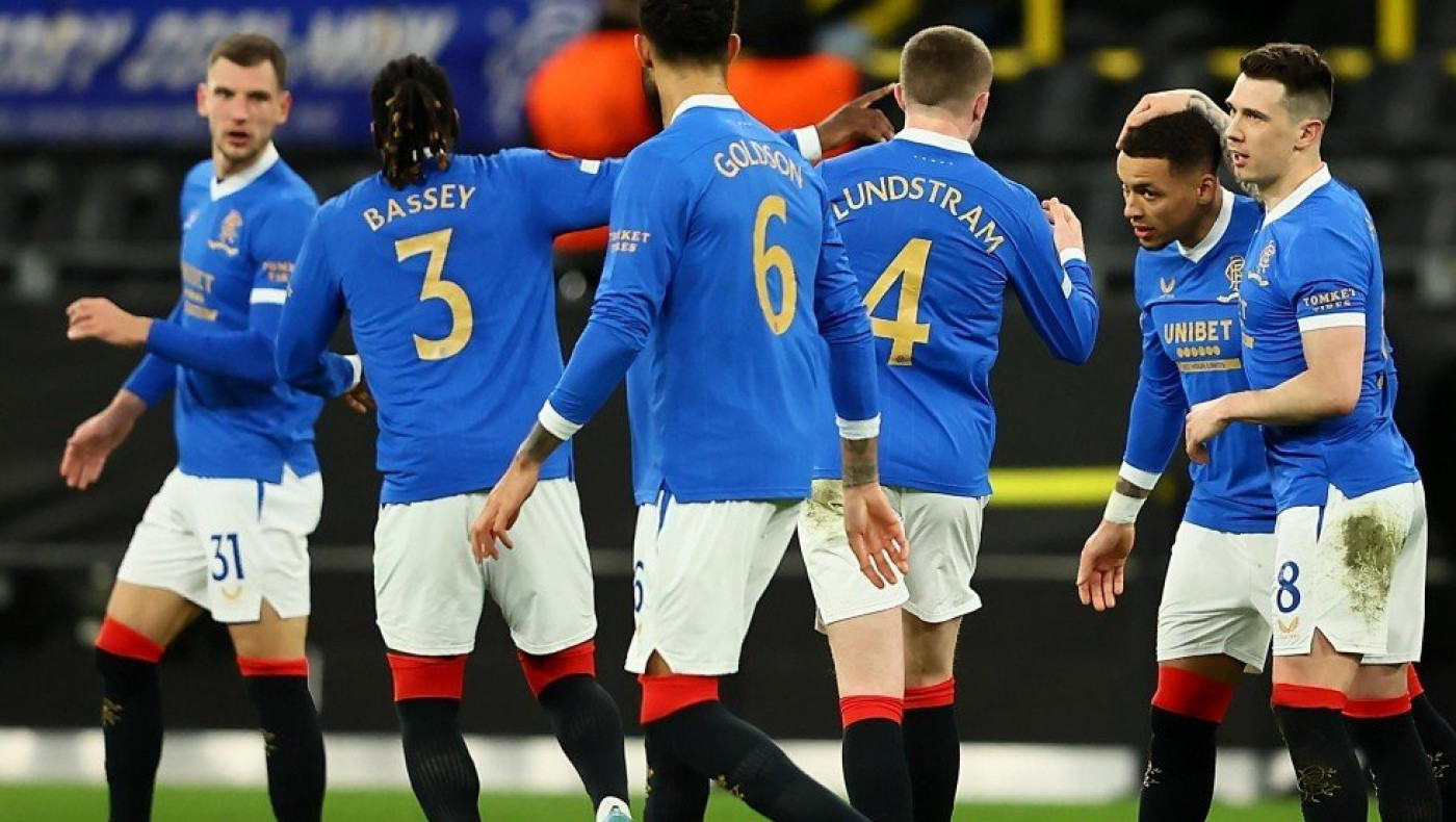 Διέλυσε την Ντόρτμουντ η Ρέιντζερς, ματσάρα στην Αγία Πετρούπολη