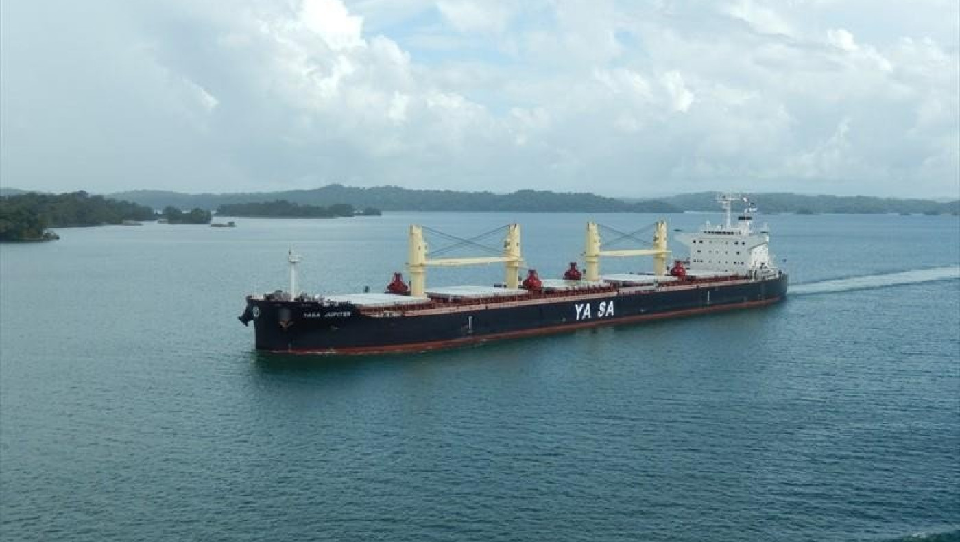 Πλοίο τουρκικών συμφερόντων χτυπήθηκε από οβίδα ανοιχτά της Οδησσού