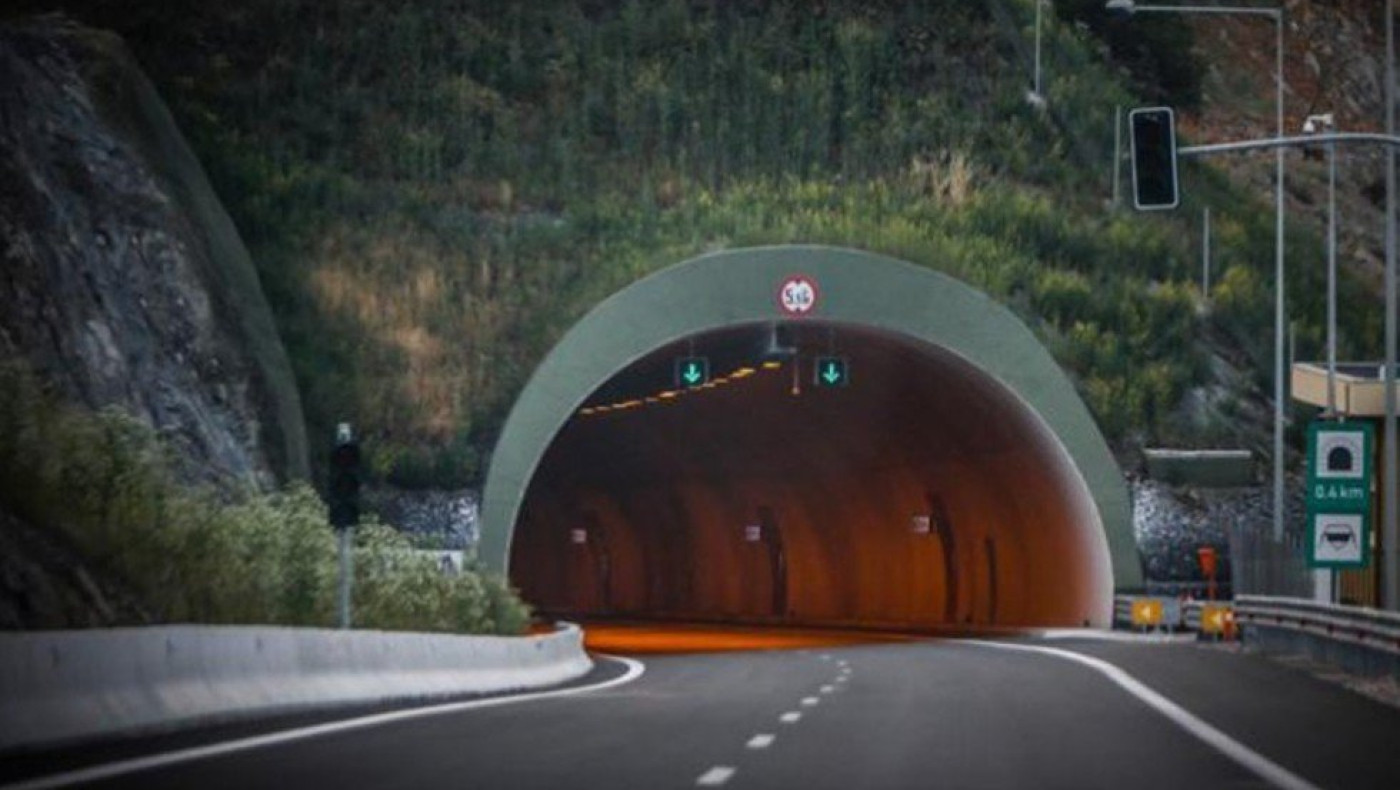 Αυτές οι εταιρίες ανέλαβαν δημόσια έργα αξίας 789 εκατ.ευρώ!