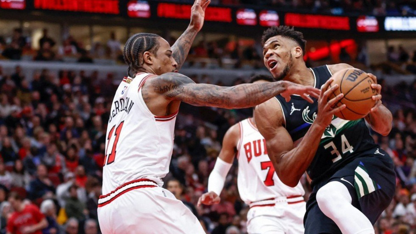 ΝΒΑ: Ο Γιάννης Αντετοκούνμπο «άλωσε» το Σικάγο