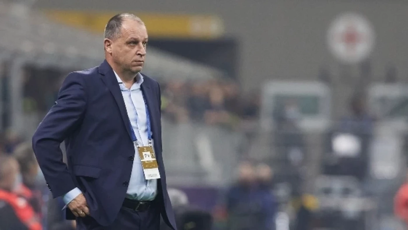 Ο προπονητής της Σέριφ παραιτήθηκε και πήγε στην Ουκρανία για να πολεμήσει