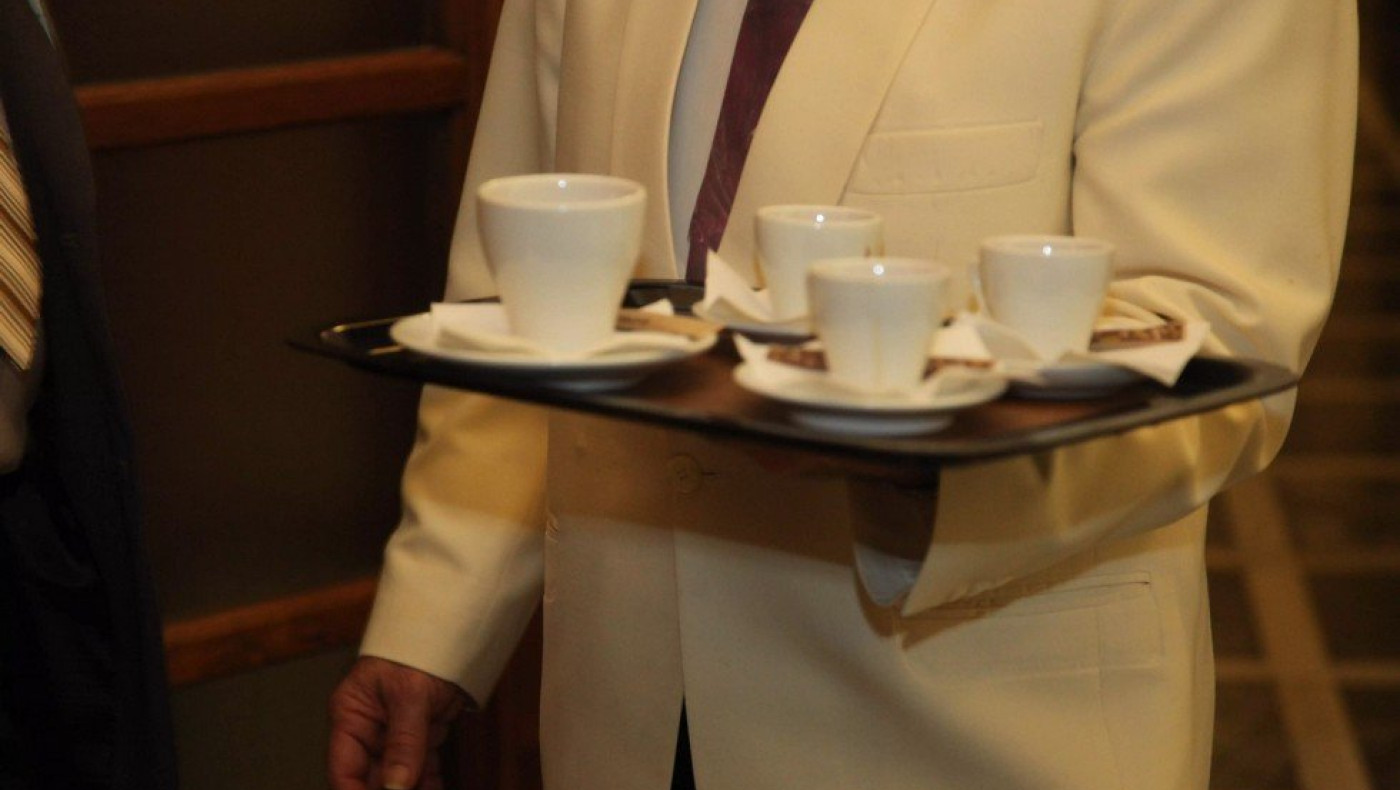 Κρήτη: Η γυναίκα τον έκανε μαύρο στο ξύλο όταν της είπε αυτά που έλεγαν για εκείνη στο καφενείο