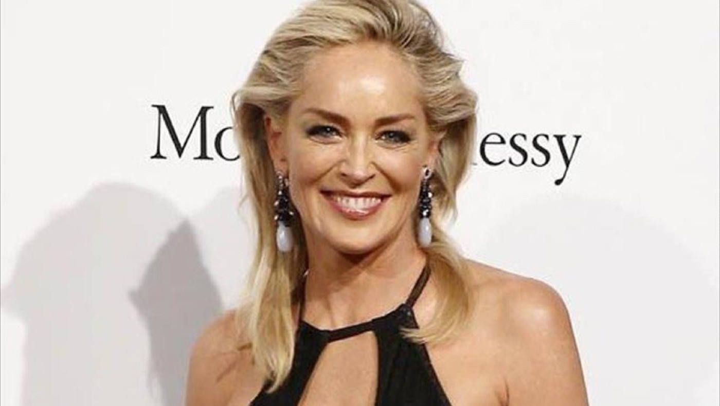 Σάρον Στόουν: Η σούπερ σέξι φωτογραφία στα 64 της!