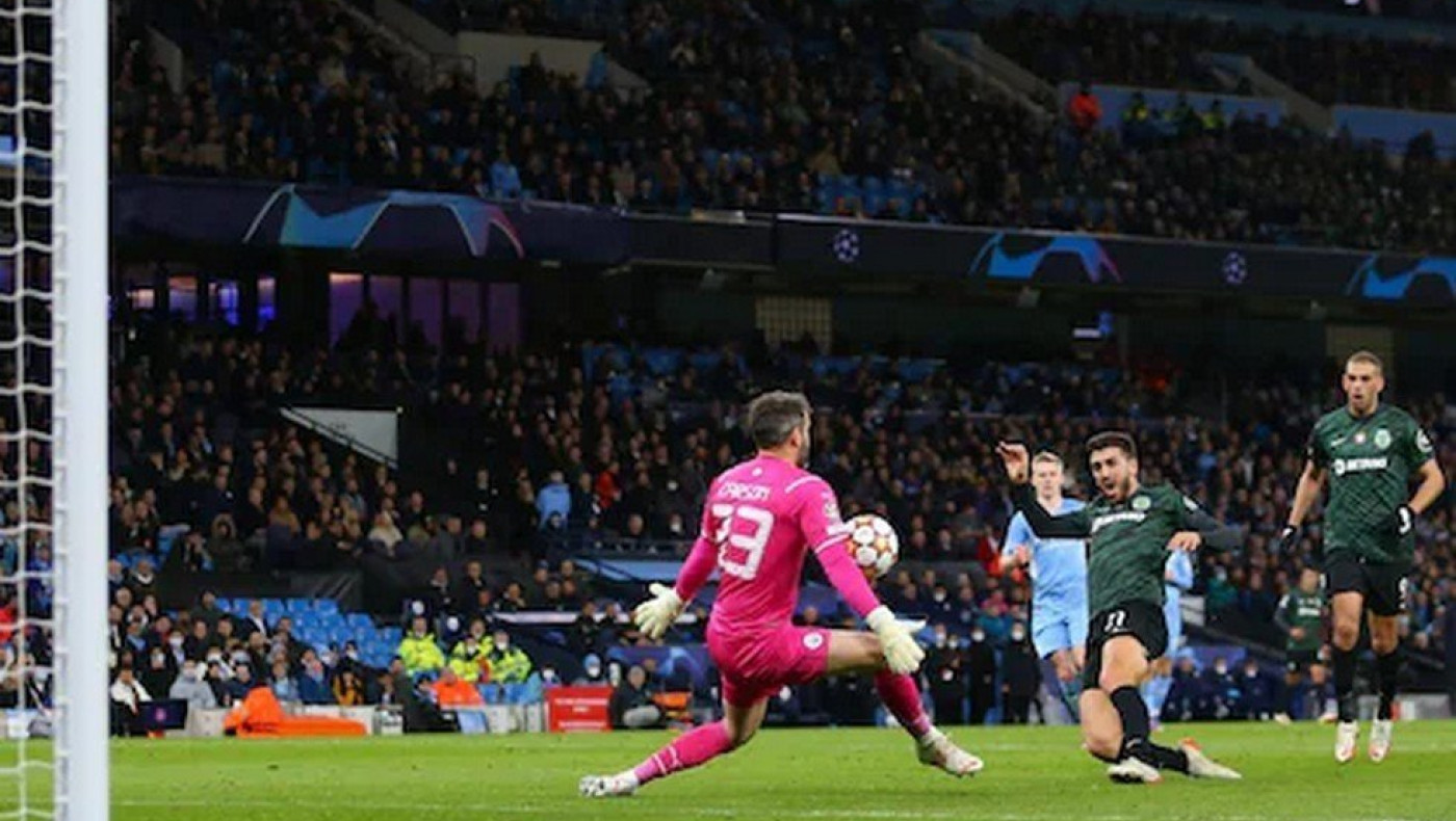 CL: Στους «8» με… διεκπεραίωση η Σίτι