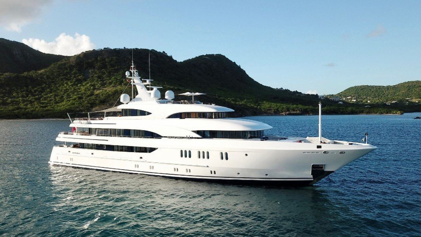 Ρώσοι ολιγάρχες: Πού βρίσκουν καταφύγιο τα γιοτ τους για την αποφυγή κυρώσεων