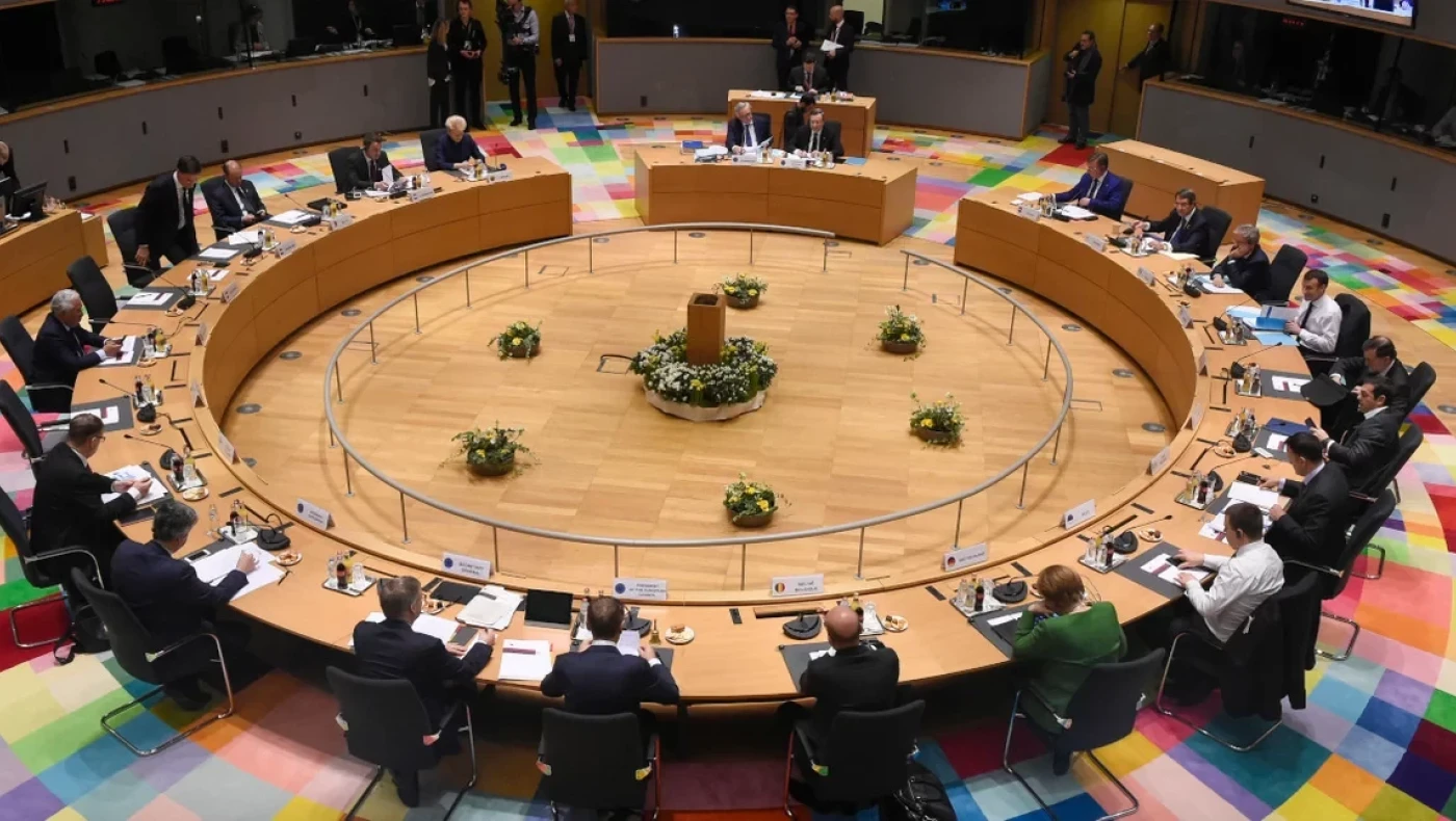 Eurogroup: Παράθυρο στη μείωση χρέους κρατών-μελών