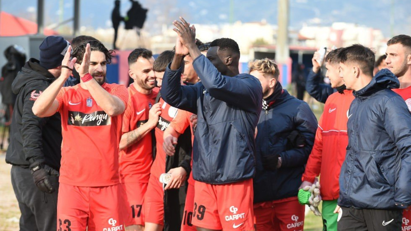 Τρεις παίκτες του Ολυμπιακού Βόλου στο νοσοκομείο μετά από τροχαίο