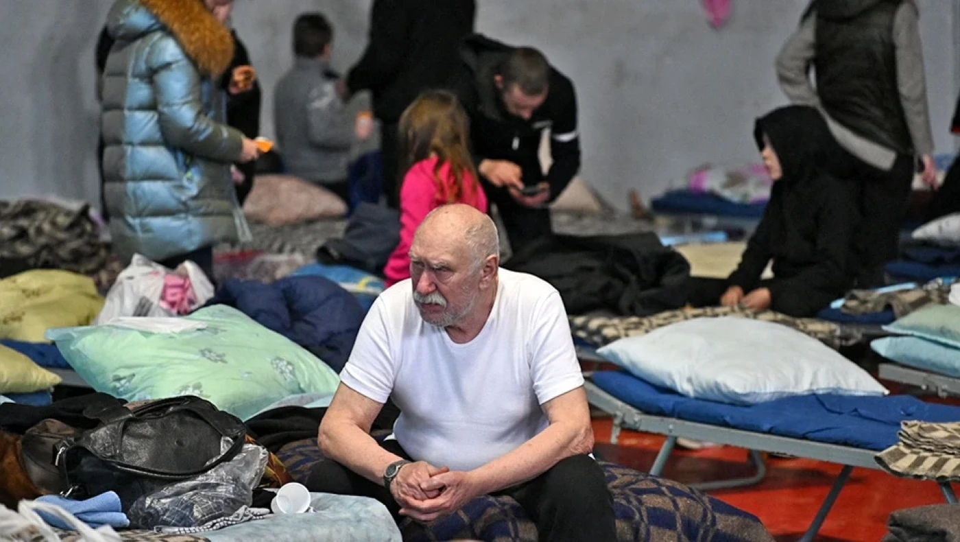 Πόλεμος Ουκρανία: Οι Ρώσοι βομβάρδισαν σχολή καλών τεχνών - καταφύγιο 400 άνθρωπων