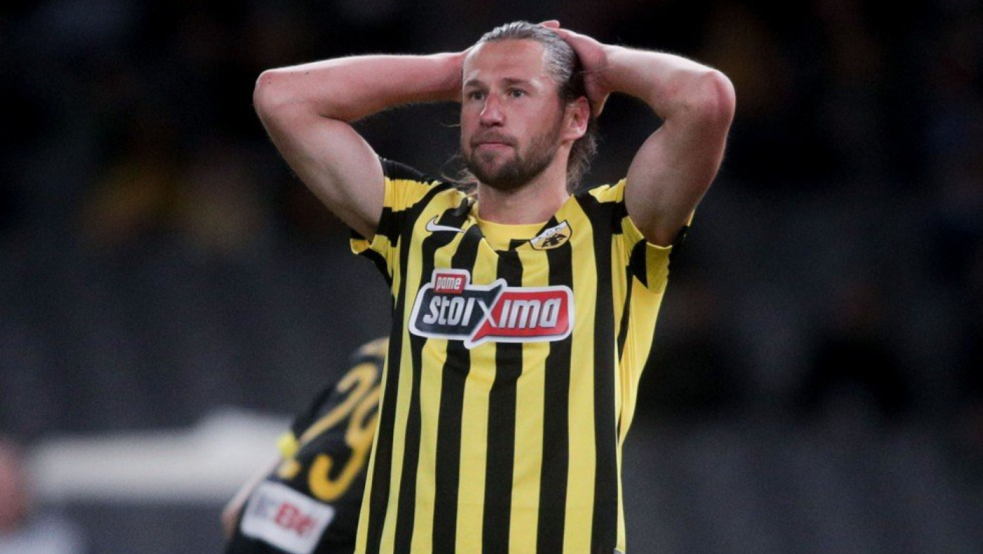 AEK: Έντονες αποδοκιμασίες από τον κόσμο με το τέλος του ματς