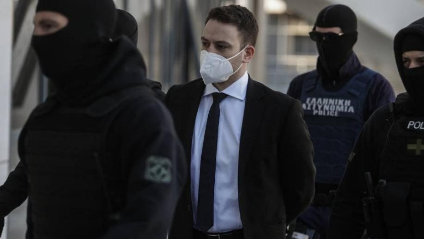 Διεκόπη ξανά η δίκη του Μπάμπη Αναγνωστόπουλου!