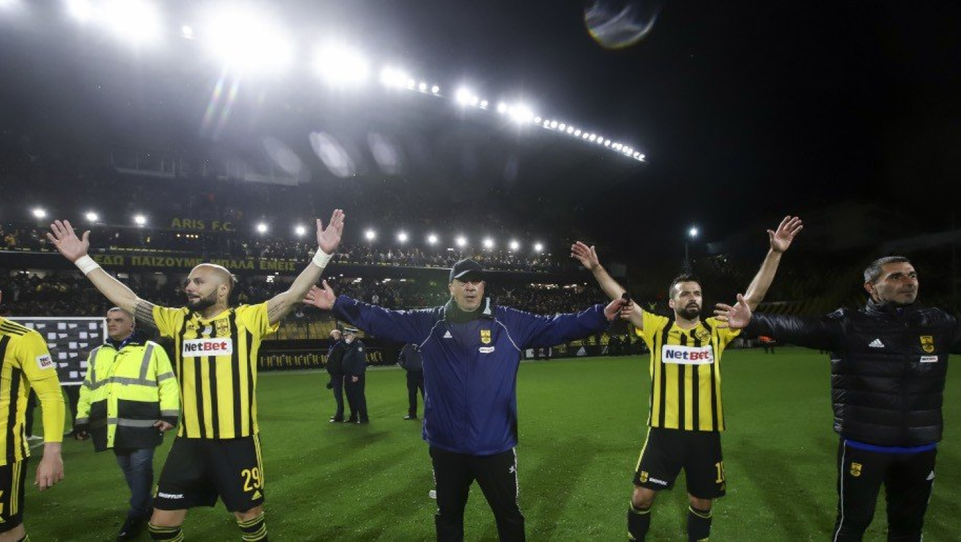 Άρης: Παίκτες και κόσμος έγιναν ένα και αφιέρωσαν τη μεγάλη νίκη στον Άλκη!