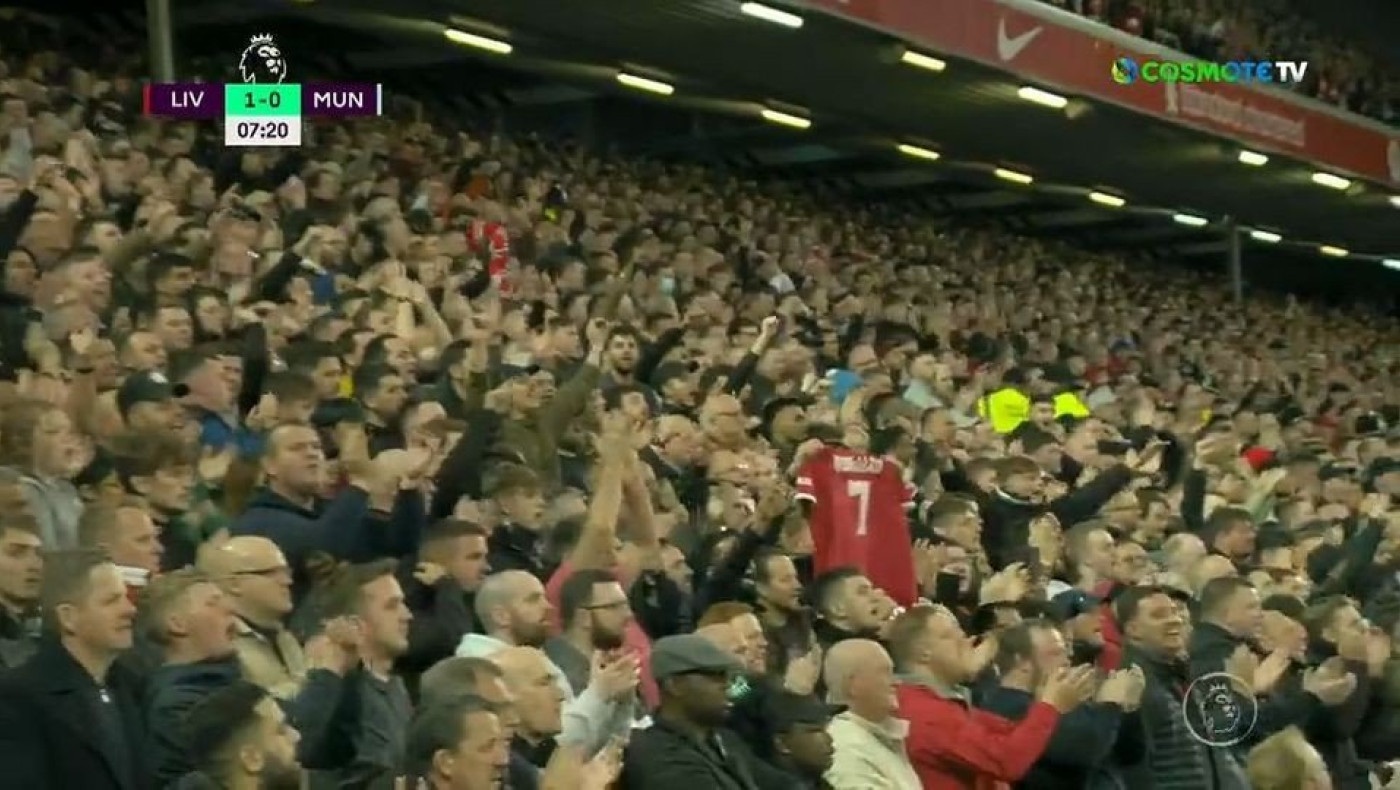 Το Άνφιλντ στο πόδι για να αποθεώσει τον Ρονάλντο!