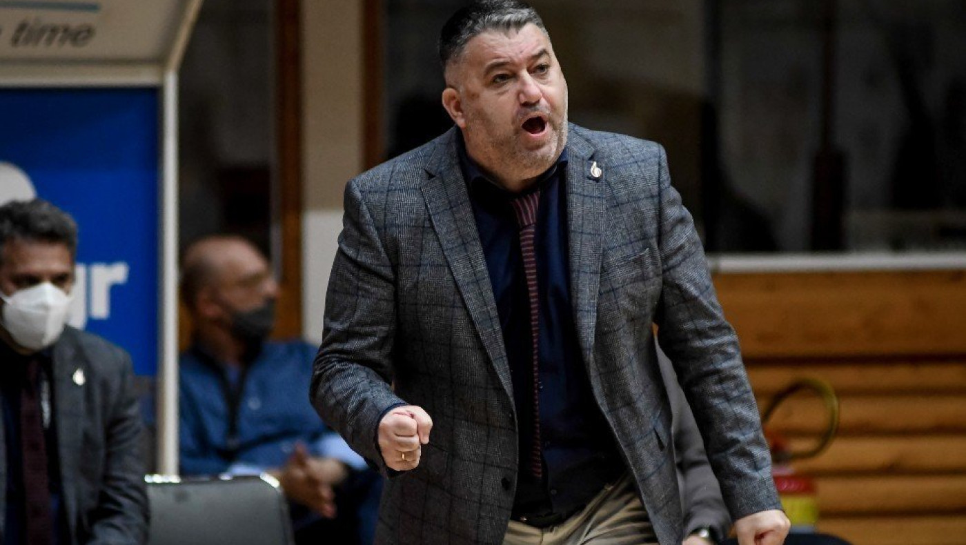 Ζούρος τέλος και ξανά... Γιατράς στον Προμηθέα