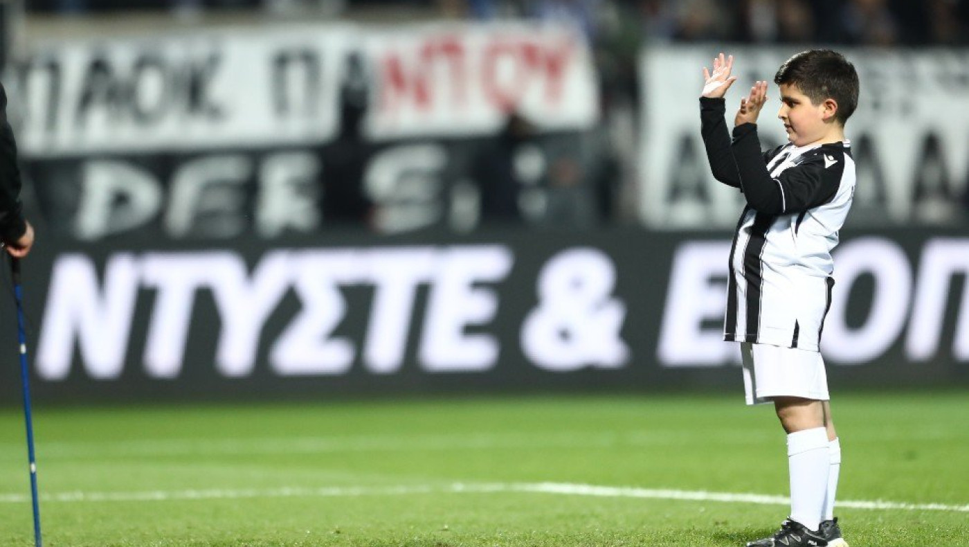 Αποθέωση και από τον Δημάτο για τον Λέανδρο: «Εσύ είσαι το ποδόσφαιρο»