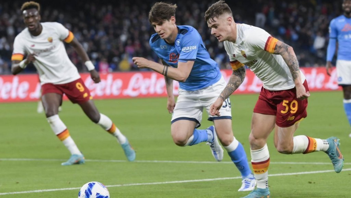 Χ-αμένη η Νάπολι, της έκοψε βαθμούς η Ρόμα στο 91'