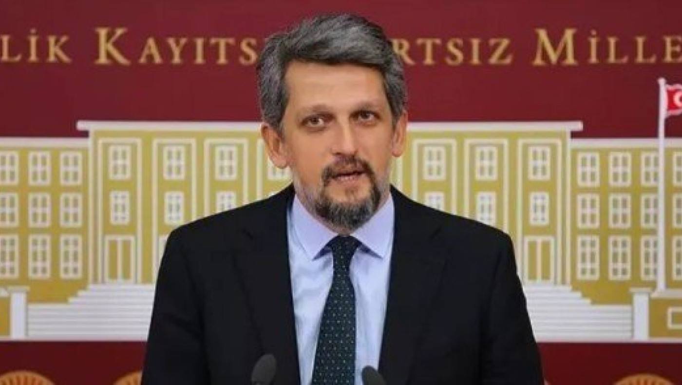 O Τσαβούσογλου χαιρετά ως Γκρίζος λύκος, Τούρκος βουλευτής ζητά αναγνώριση της αρμένικης γενοκτονίας