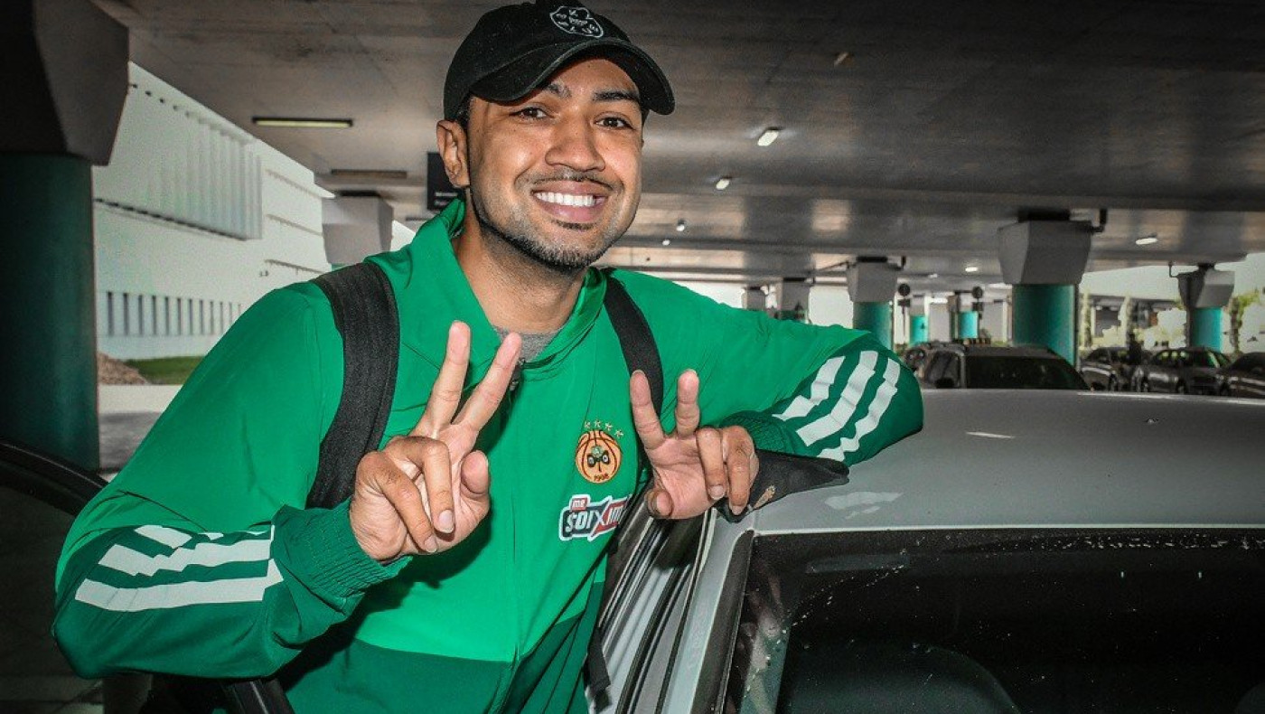 Σίβα: «Θέλω το πρωτάθλημα, μίλησα με Πιτίνο πριν πετάξω»