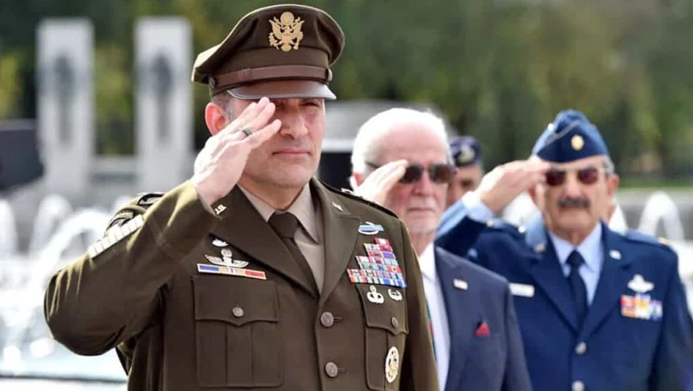 Ένας ομογενής, στρατηγός του μεγαλύτερου στρατιωτικού σώματος στις ΗΠΑ