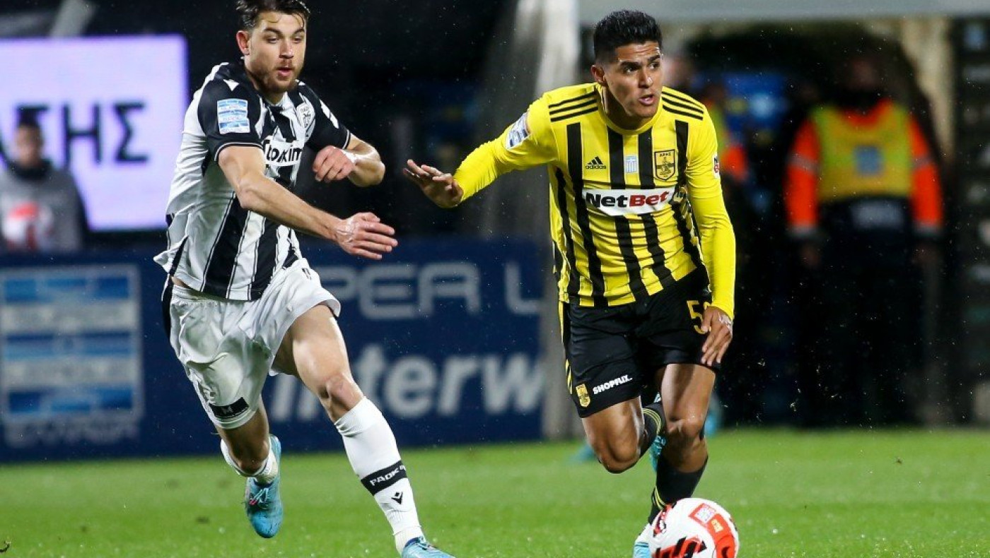 Ο Μπούργος ετοιμάζει ﻿δίδυμο στην ﻿επίθεση