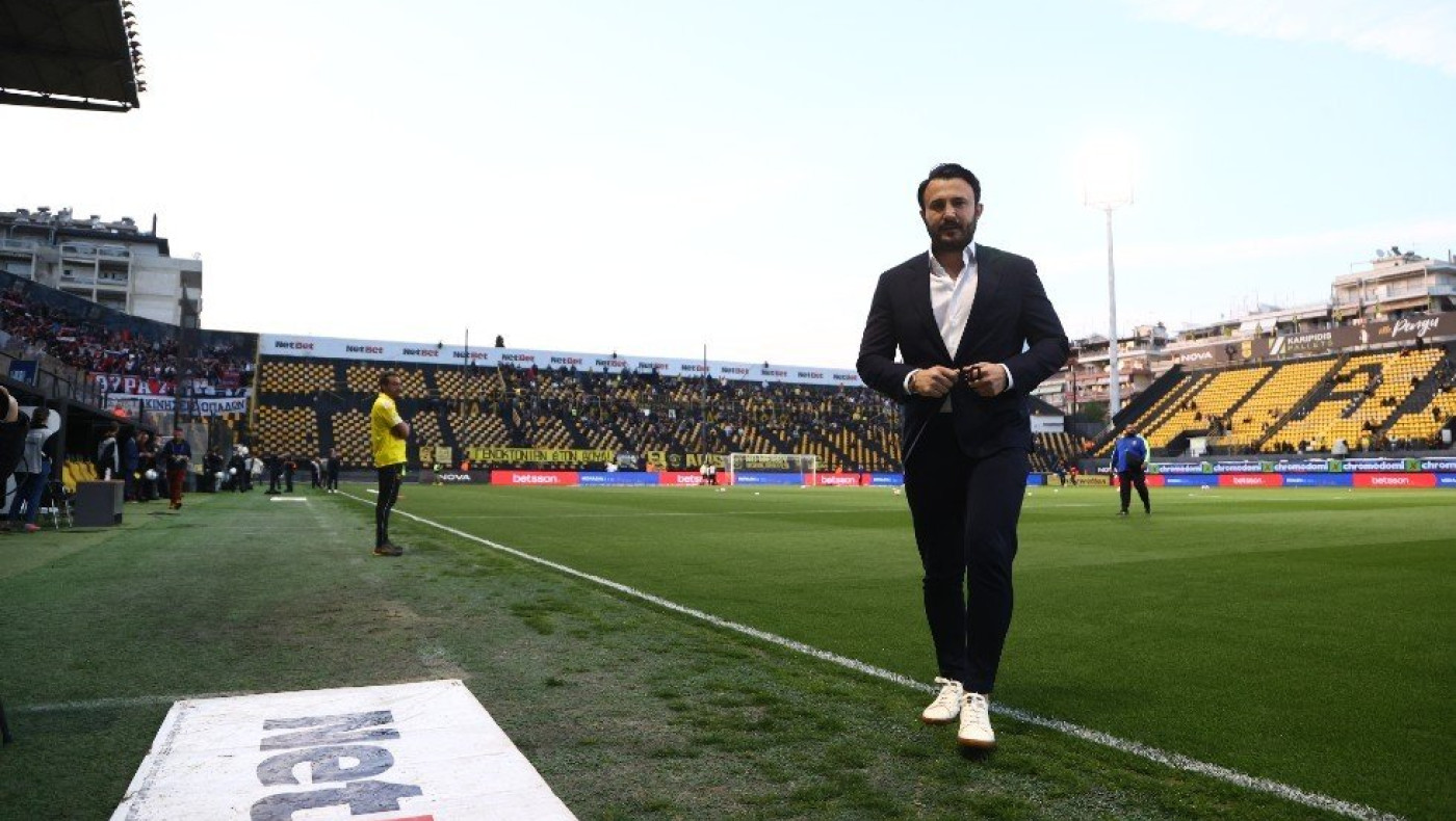 Ο κόσμος του Αρη περιμένει τα αντανακλαστικά του κ. Καρυπίδη