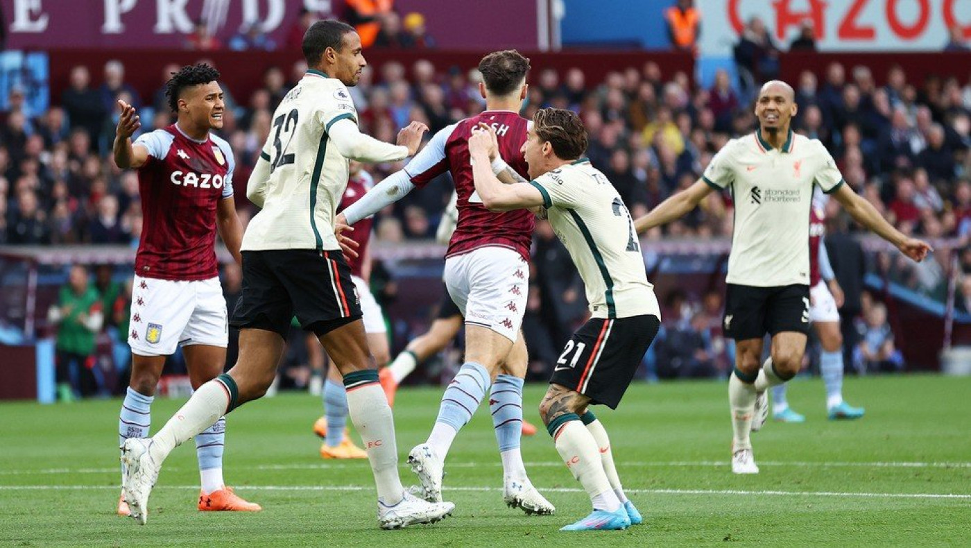 Δύο γκολ μέσα σε τρία λεπτά στο «Βίλα Παρκ»