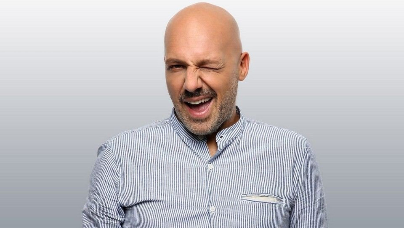 Νίκος Μουτσινάς: Το ατύχημα σε ξενοδοχείο όπου είχε ερωτική συνεύρεση