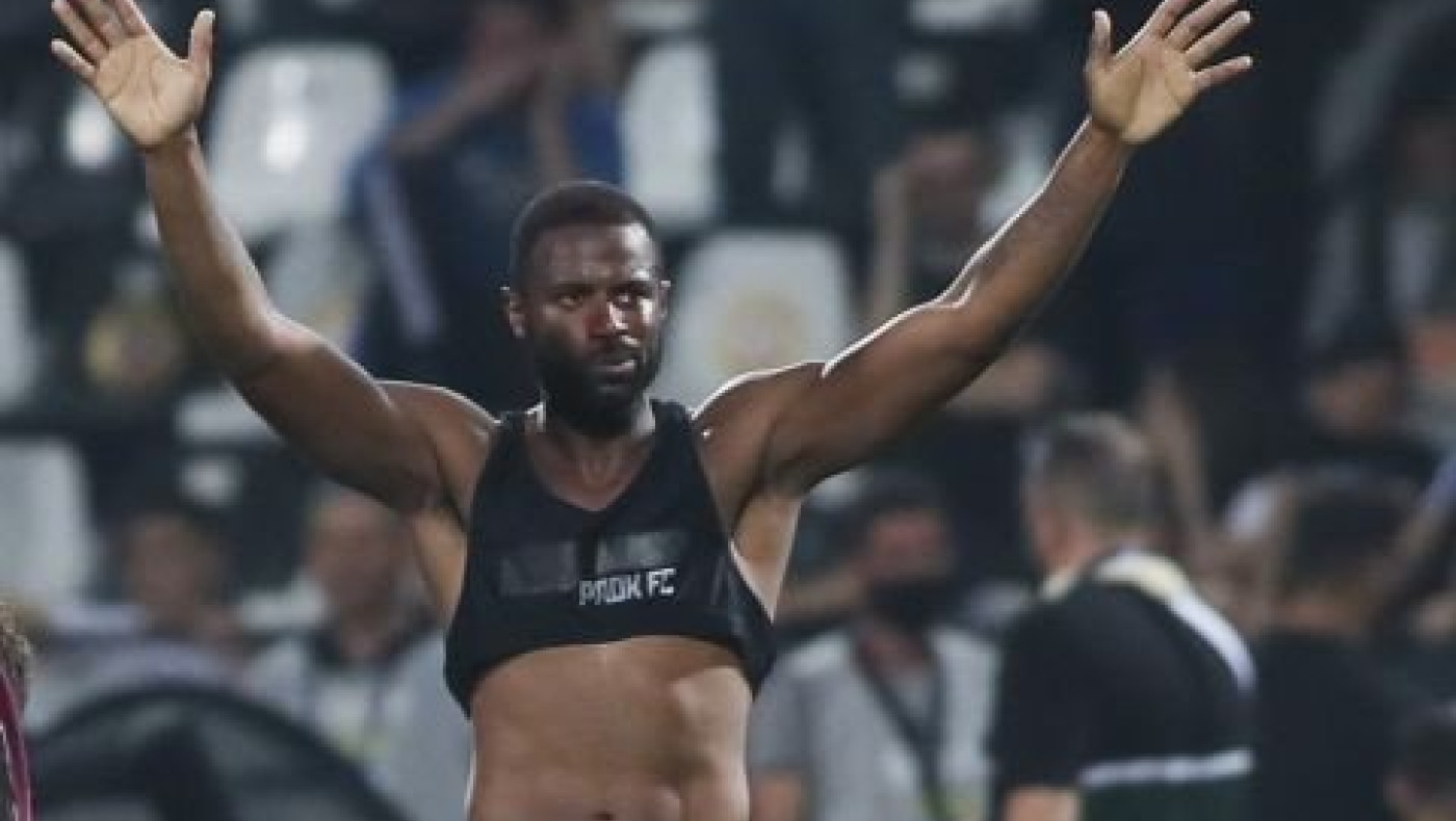 Στη Νέα Τούμπα πρέπει να υπάρχει κι η δική του φωτογραφία. Φερνάντο σε ευχαριστούμε!