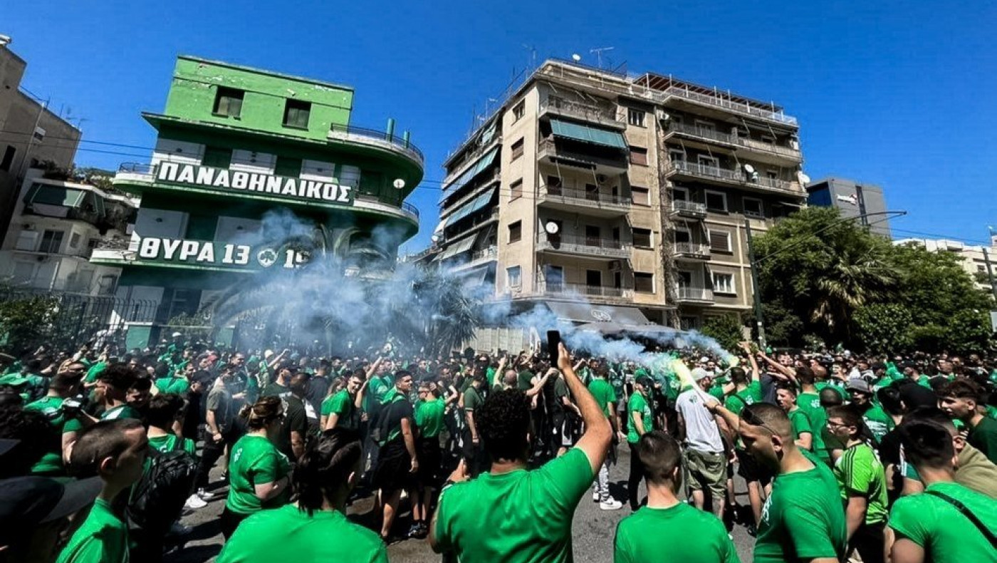Στη Λεωφόρο οι οπαδοί του Παναθηναϊκού «ζεσταίνονται ενόψει τελικού (vid)