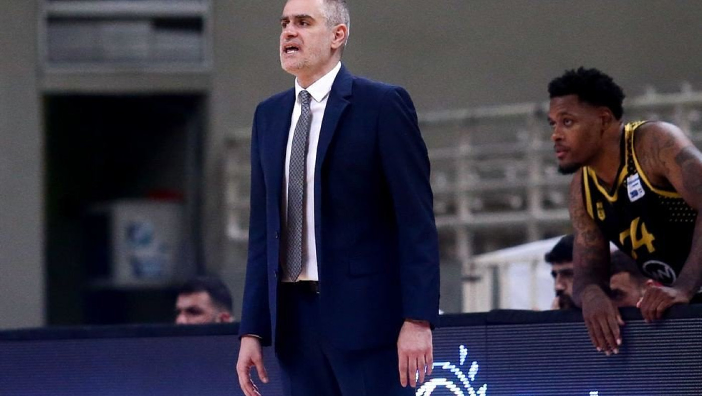 Καστρίτης: «Βγάζω το καπέλο στους παίκτες μου, ελπίζω να γεμίσει το γήπεδο»