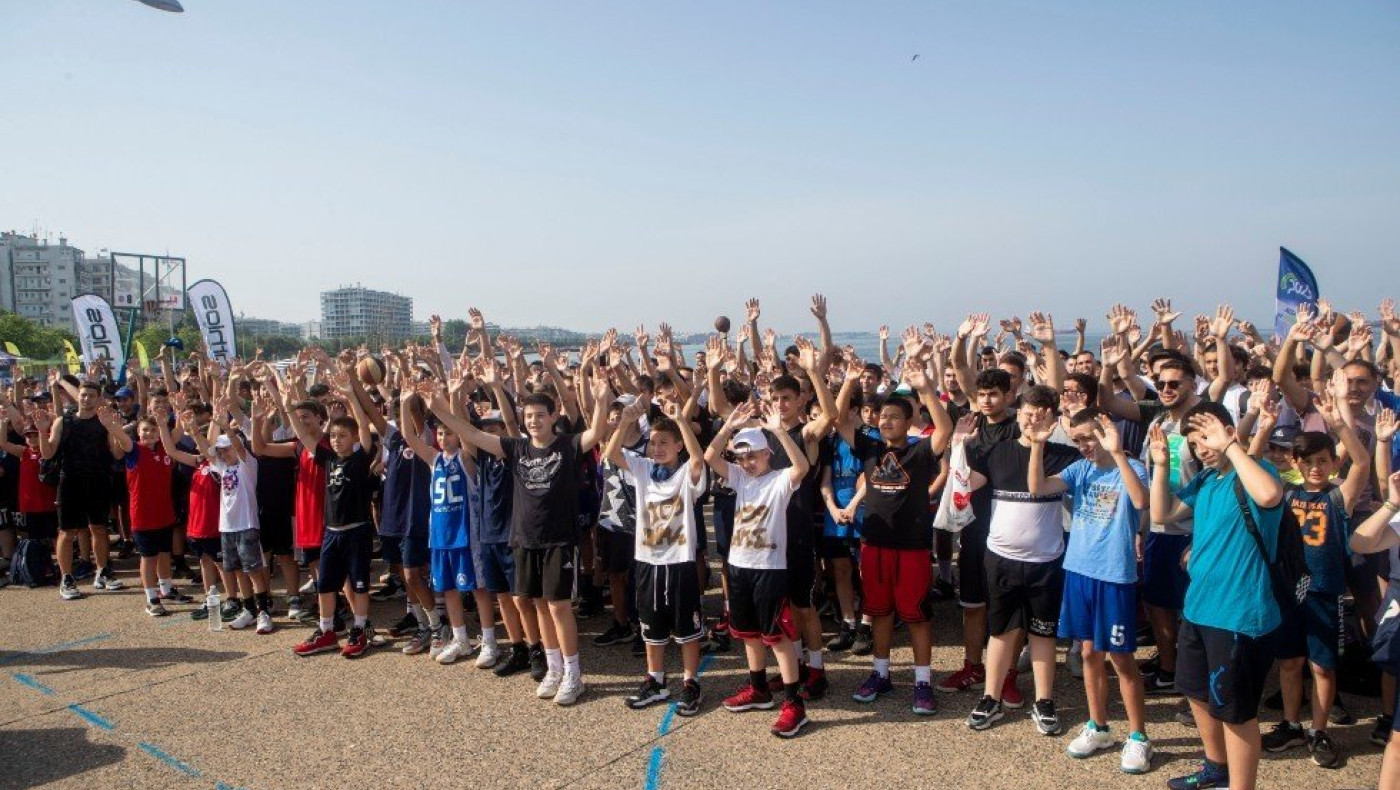 Θεσσαλονίκη: Αμέτρητα παιδιά και... χαμόγελα στο τουρνουά 3ΟΝ3
