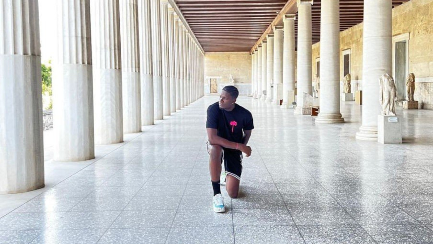 Ο Καπέλα κάνεις διακοπές την Αθήνα